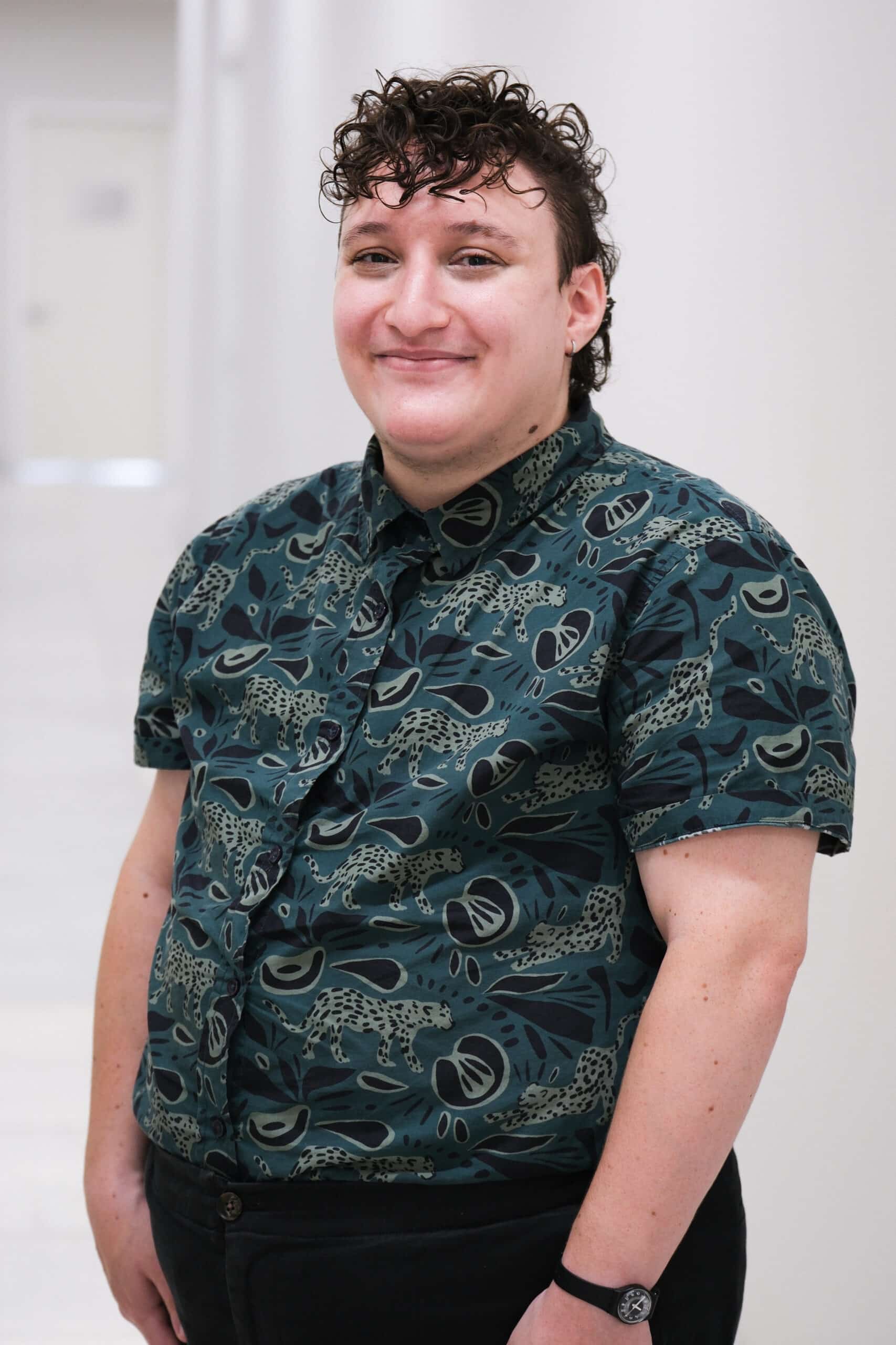 Therapist-in-training, Jenna Zucker, smiling at Acheron Psychiatry